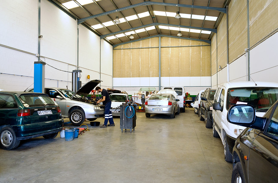 Pizarra vehicle workshop services